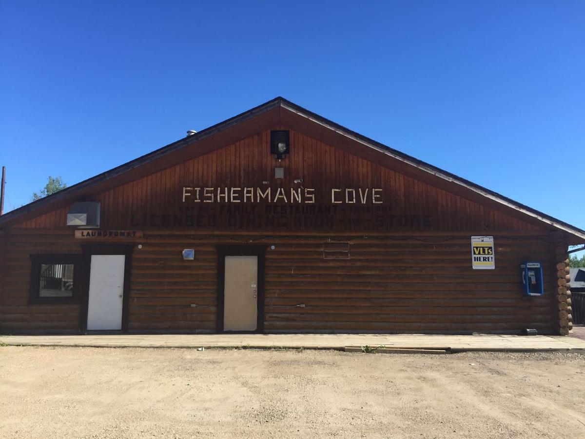 Greenwater Fisherman'S Cove Hotel Porcupine Plain Exterior photo